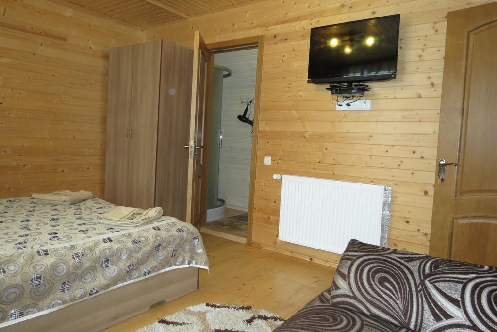 Bilyy Kamin Guest House Tatariv Bagian luar foto