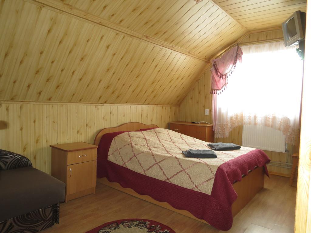 Bilyy Kamin Guest House Tatariv Bagian luar foto