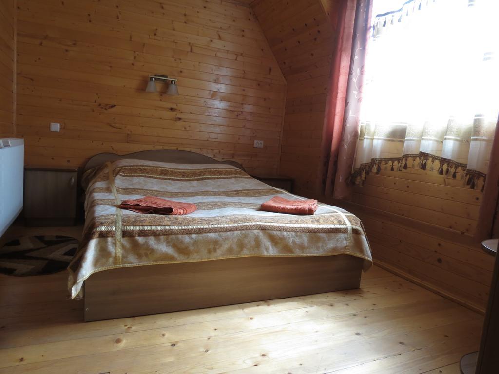 Bilyy Kamin Guest House Tatariv Bagian luar foto