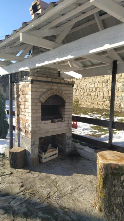 Bilyy Kamin Guest House Tatariv Bagian luar foto